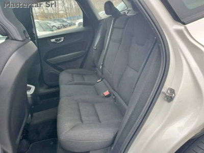 Volvo XC60 2.0 b4 Essential auto (12)
