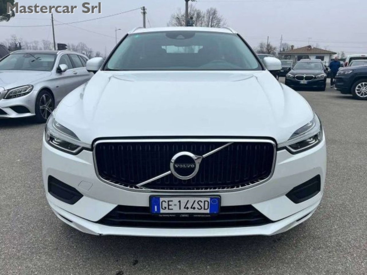 Volvo XC60 2.0 b4 Essential auto (9)