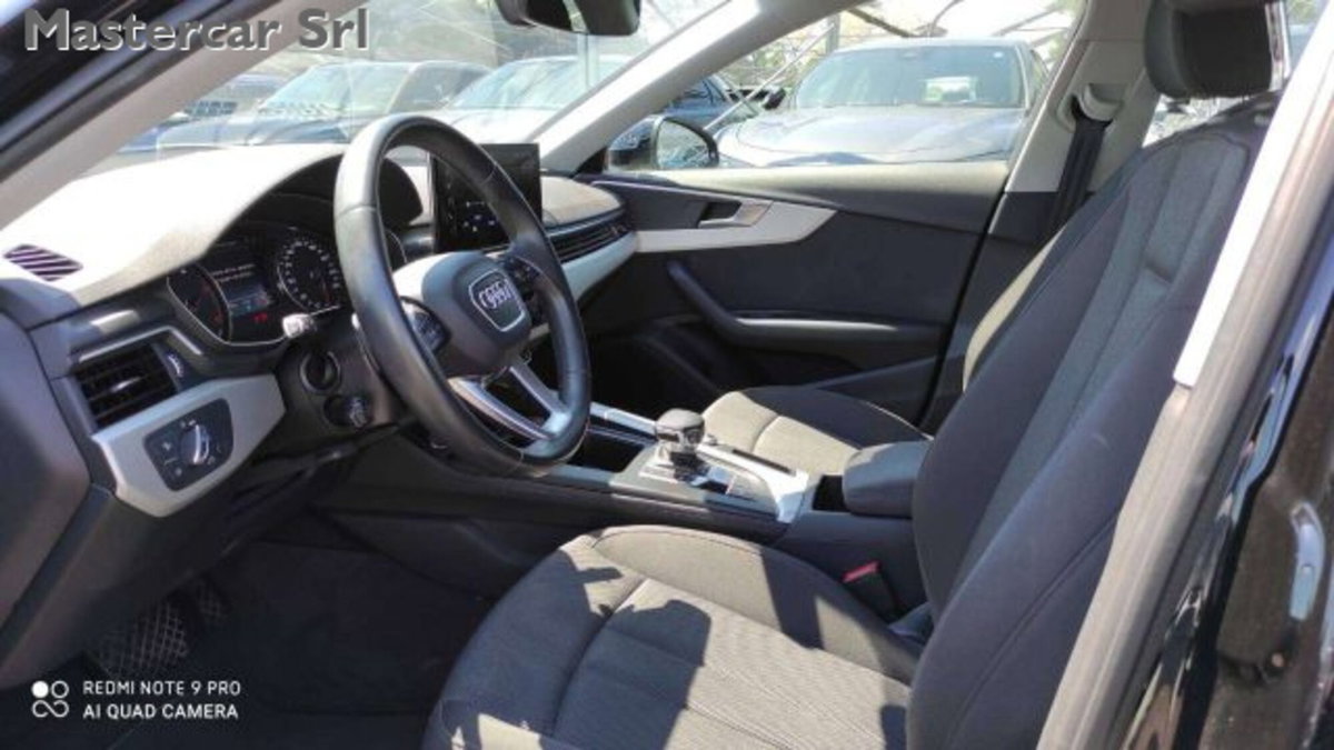 Audi A4 30 2.0 tdi mhev Business Advanced 136cv s-tronic (11)
