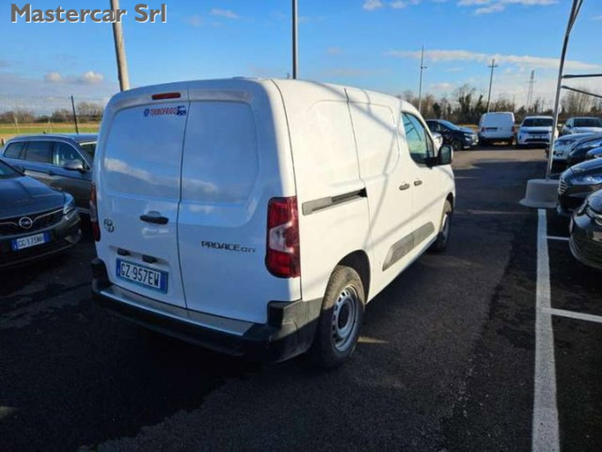 Toyota Proace City Furgone City 1.2P 110cv S&S L1 D Comfort (6)