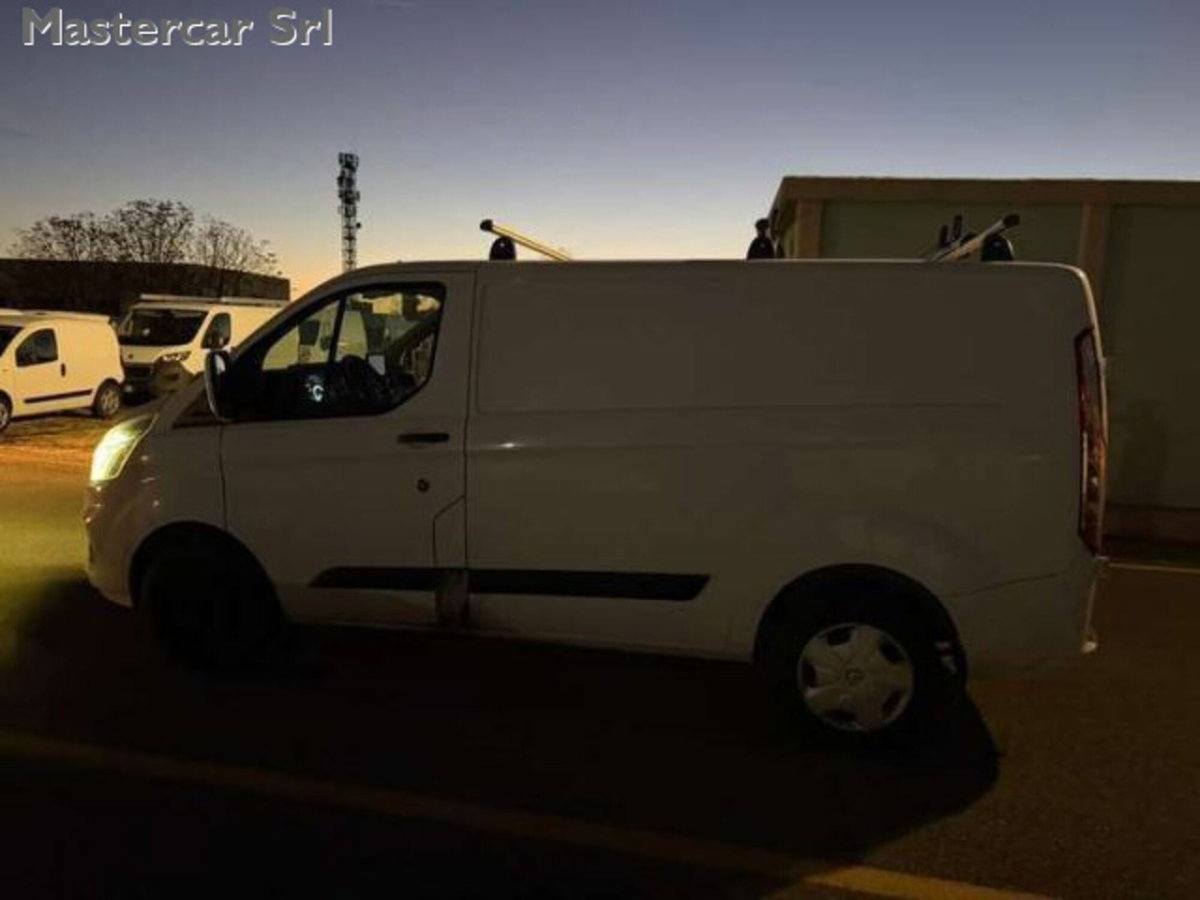 Ford Transit Custom Furgone 340 2.0 EcoBlue 130 PL-DC Furgone Titanium (3)