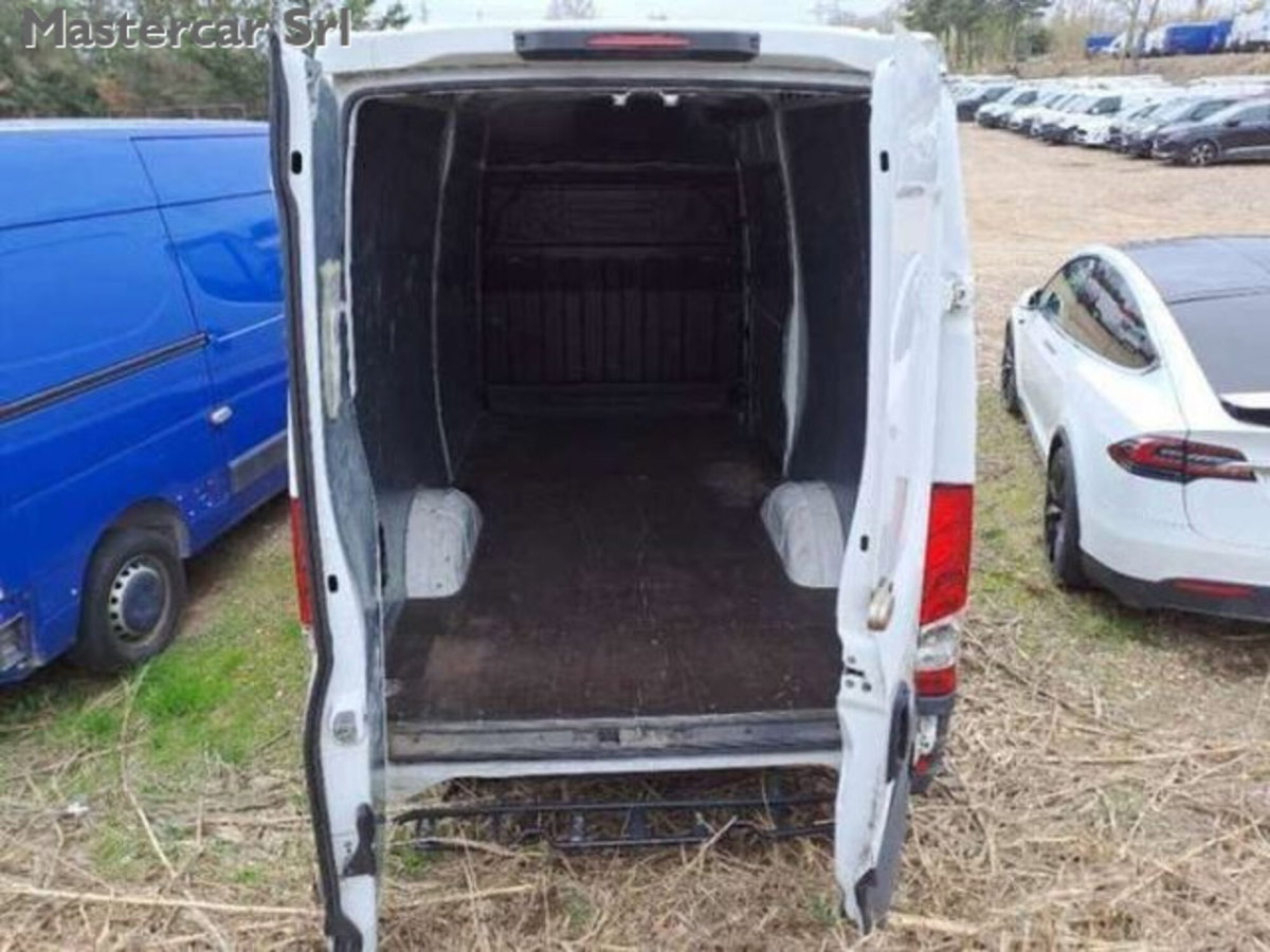 Iveco Daily Furgone 35C14NA8DVCRV BTor 3.0CNG PLM-SL-TM-DC-RG 5p.Fu.Hi-Mat (6)