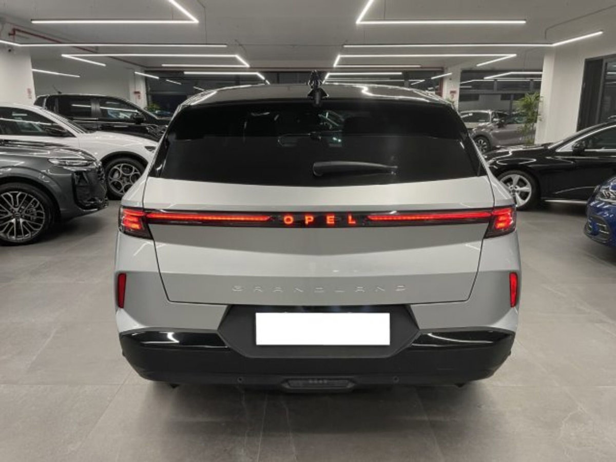 Opel Grandland 1.2 hybrid GS s&s 136cv dct6 (12)