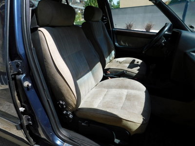 Lancia Thema turbodiesel LS (10)