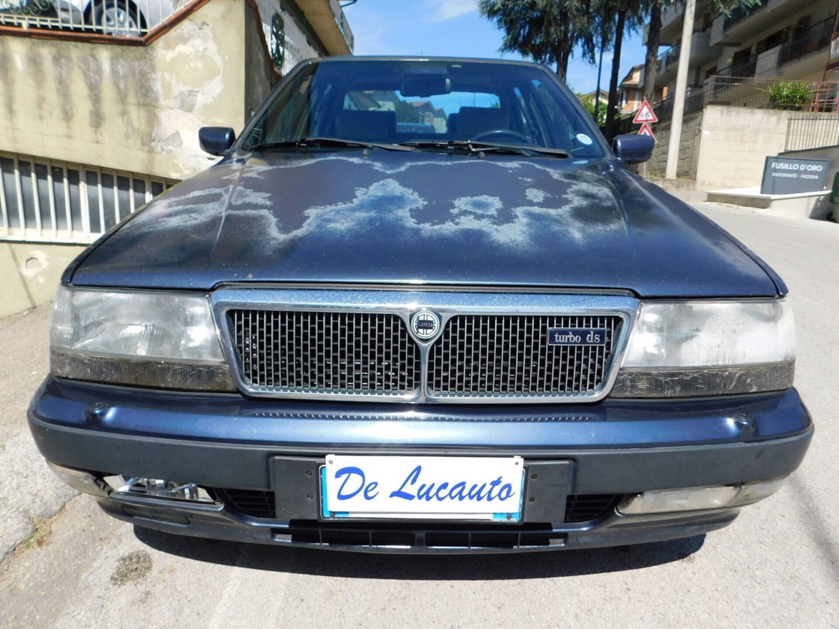 Lancia Thema turbodiesel LS (7)