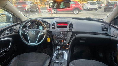 Opel Insignia Station Wagon Turbo 180CV Sports Cosmo (10)