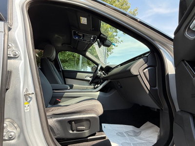 Land Rover Range Rover Velar 3.0D V6 300 CV R-Dynamic HSE (17)