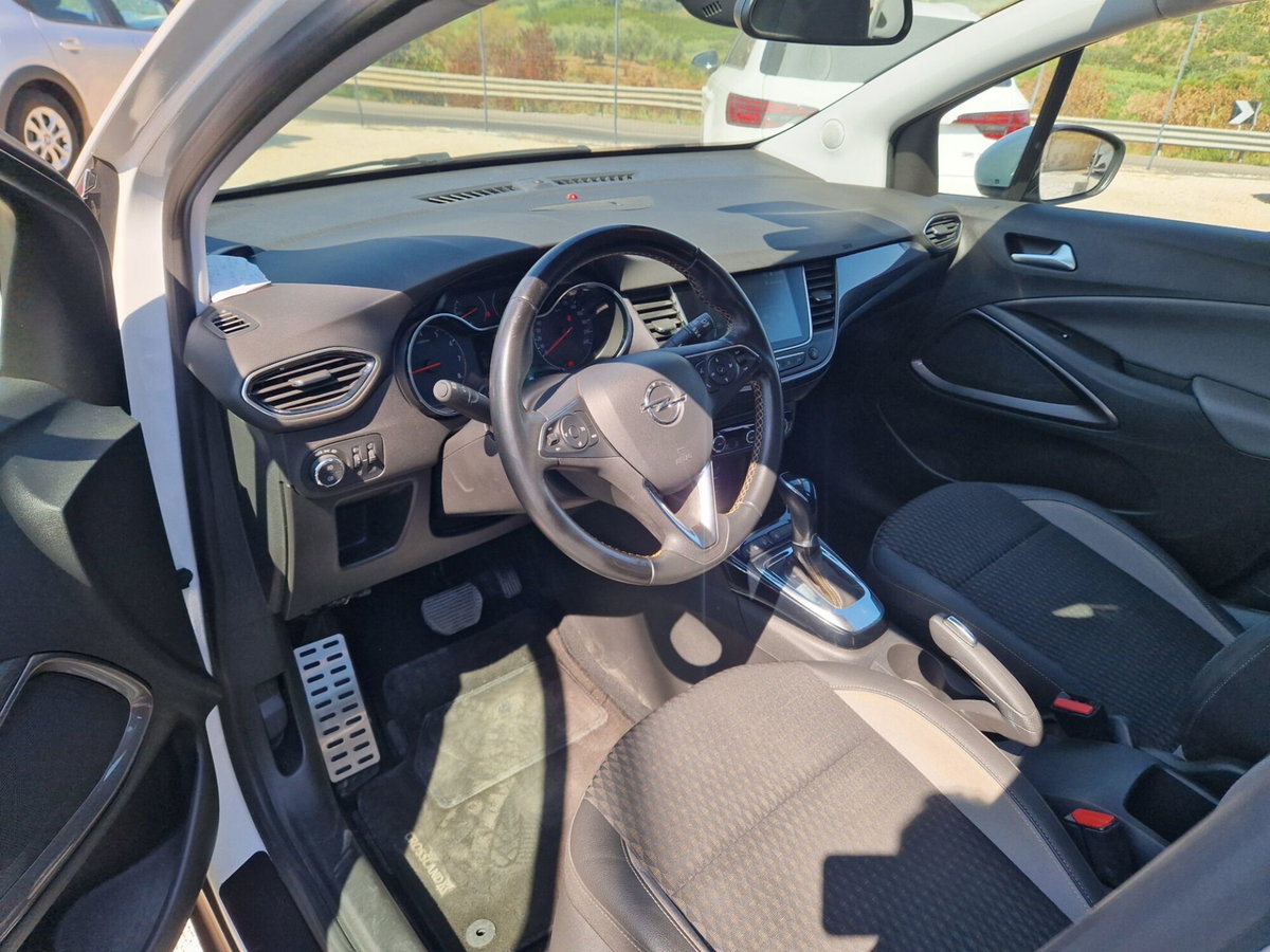 Opel Crossland X 1.5 ECOTEC D 120 CV Start&Stop aut. Innovation (11)
