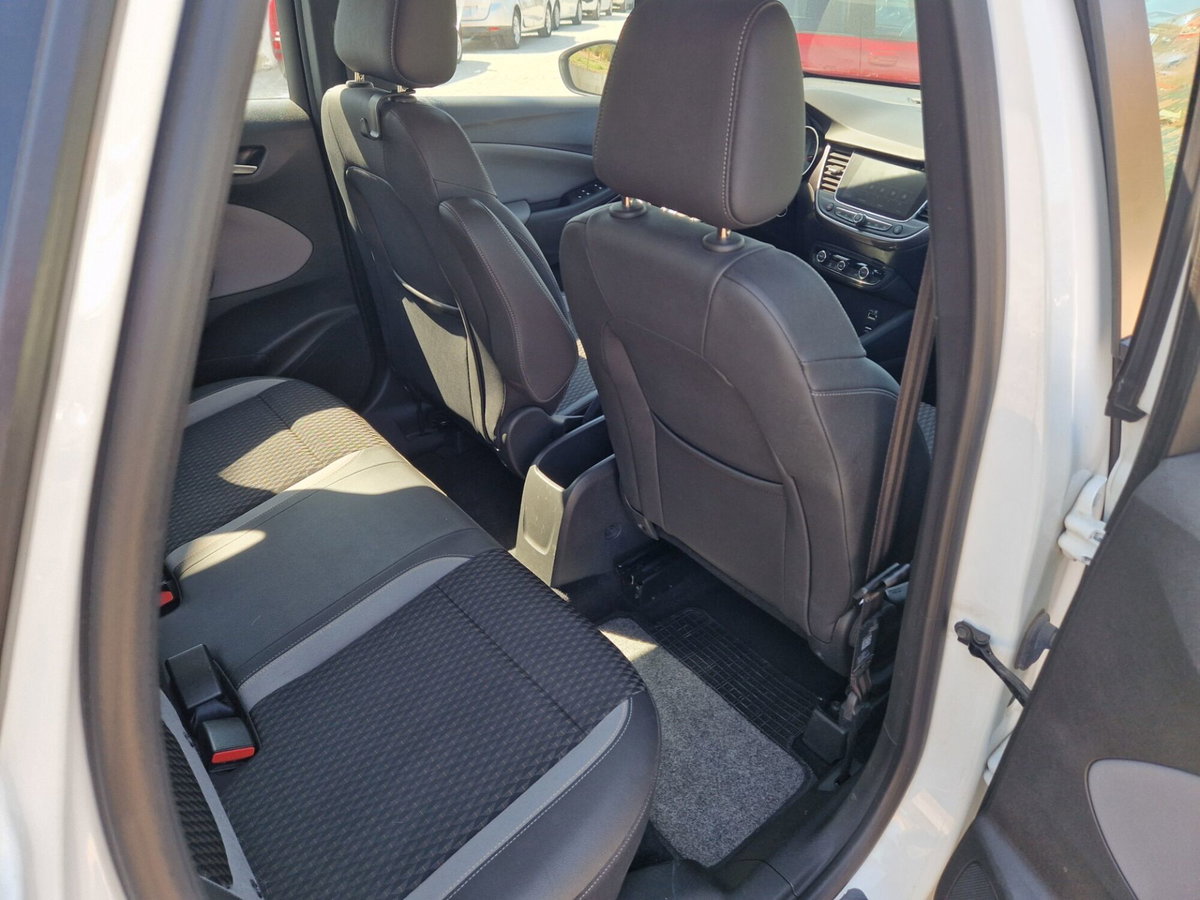 Opel Crossland X 1.5 ECOTEC D 120 CV Start&Stop aut. Innovation (13)