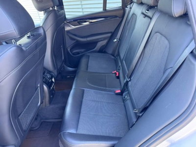 BMW X3 xDrive20d Business Advantage (20)