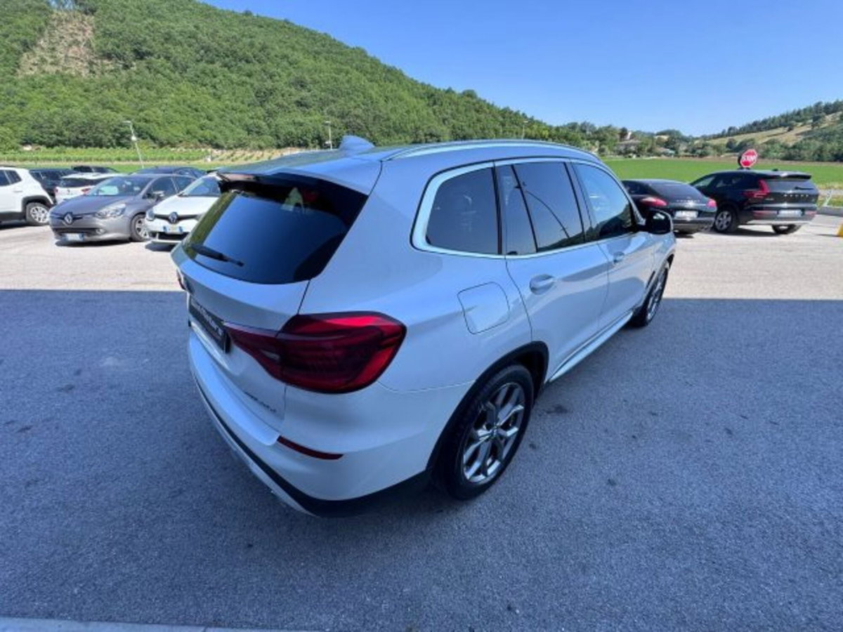 BMW X3 xDrive20d Business Advantage (5)
