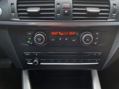 BMW X3 xDrive20d Futura (13)
