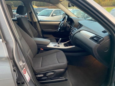BMW X3 xDrive20d Futura (20)