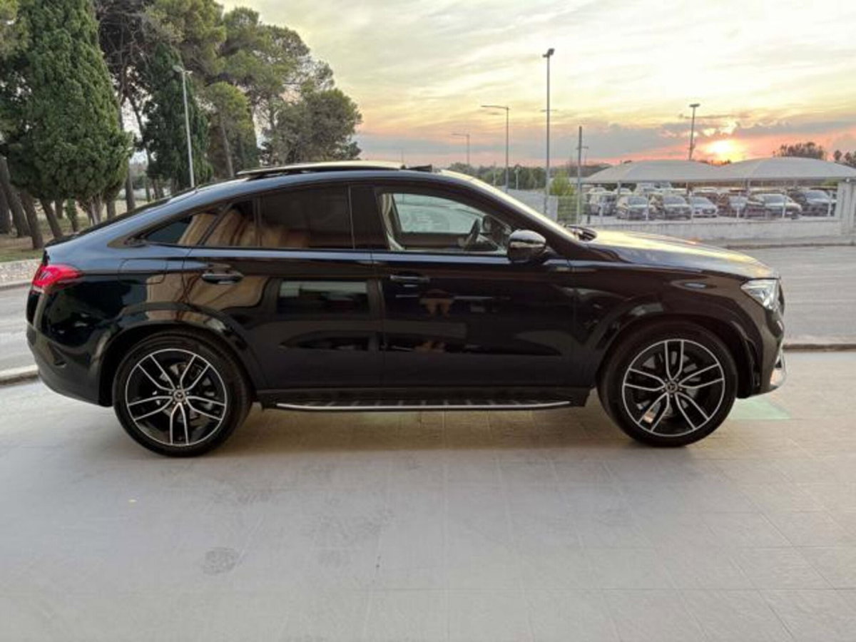 Mercedes-Benz GLE Coupé 350 de 4Matic Plug-in Hybrid Coupé Premium Plus (4)