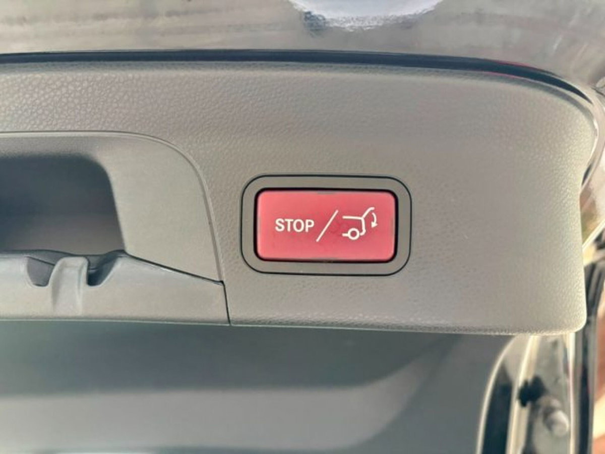 Mercedes-Benz GLC Coupé 220 d 4Matic Coupé Sport (16)