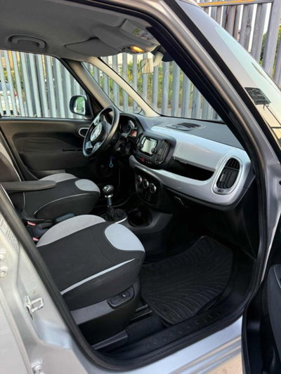 Fiat 500L Living 1.6 Multijet 105 CV Lounge (6)