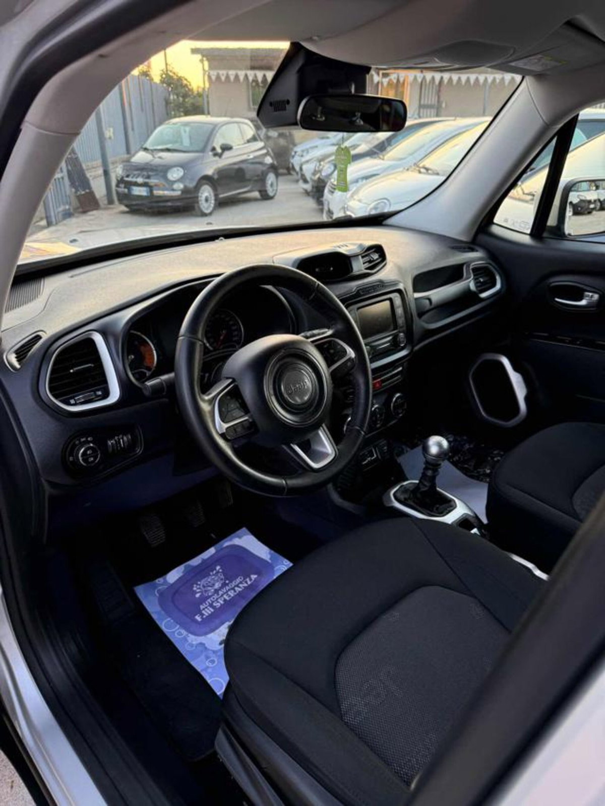 Jeep Renegade 1.6 Mjt 120 CV Longitude (13)