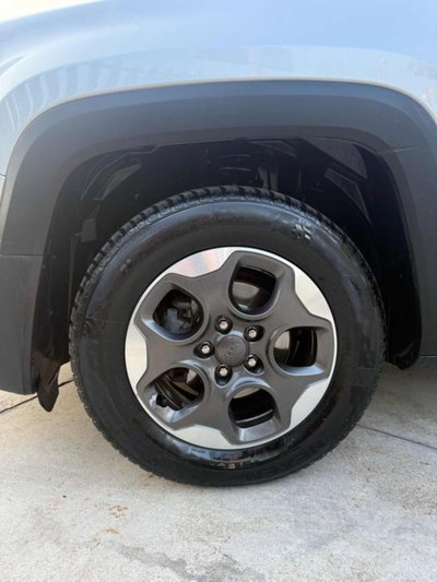 Jeep Renegade 1.6 Mjt 120 CV Longitude (7)