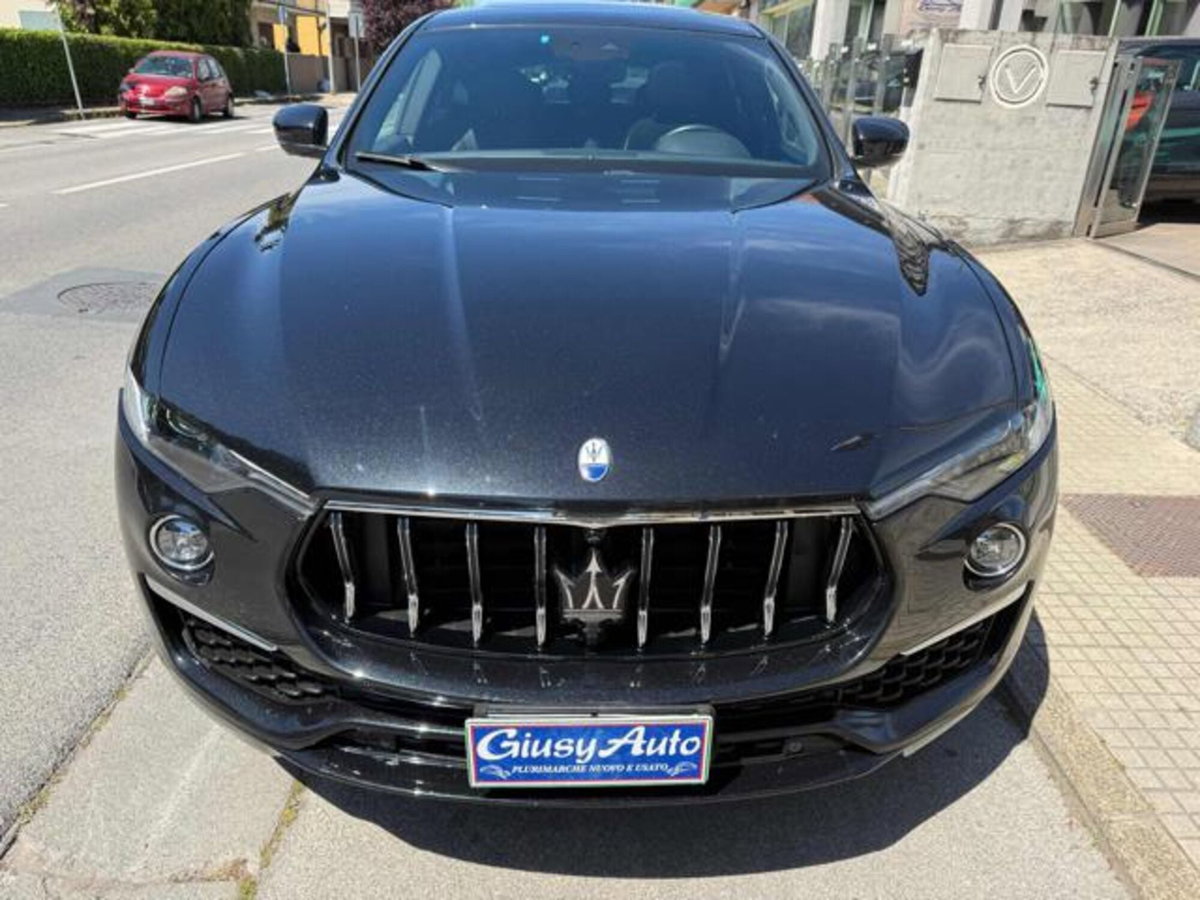 Maserati Levante Levante MHEV 330 CV AWD GT (2)