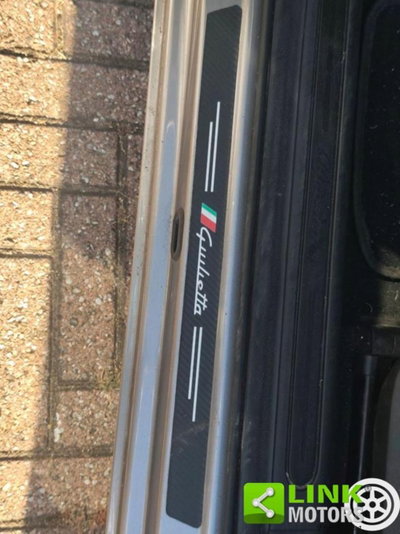 Alfa Romeo Giulietta 1.6 JTDm-2 Giulietta (11)