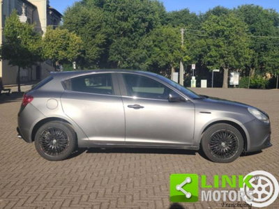 Alfa Romeo Giulietta 1.6 JTDm-2 Giulietta (4)