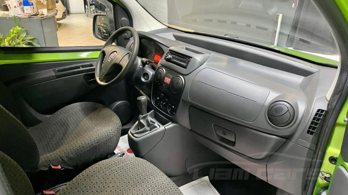 Fiat Qubo 1.3 MJT 75 CV Trekking (9)