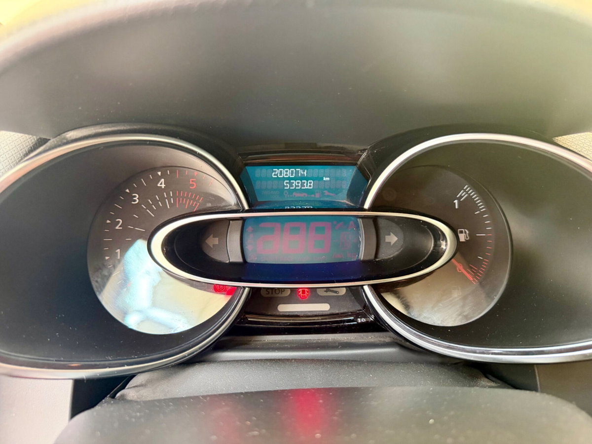Renault Clio dCi 8V 75CV Start&Stop 5 porte Energy Zen (14)