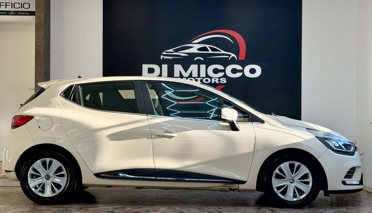Renault Clio dCi 8V 75CV Start&Stop 5 porte Energy Zen (4)