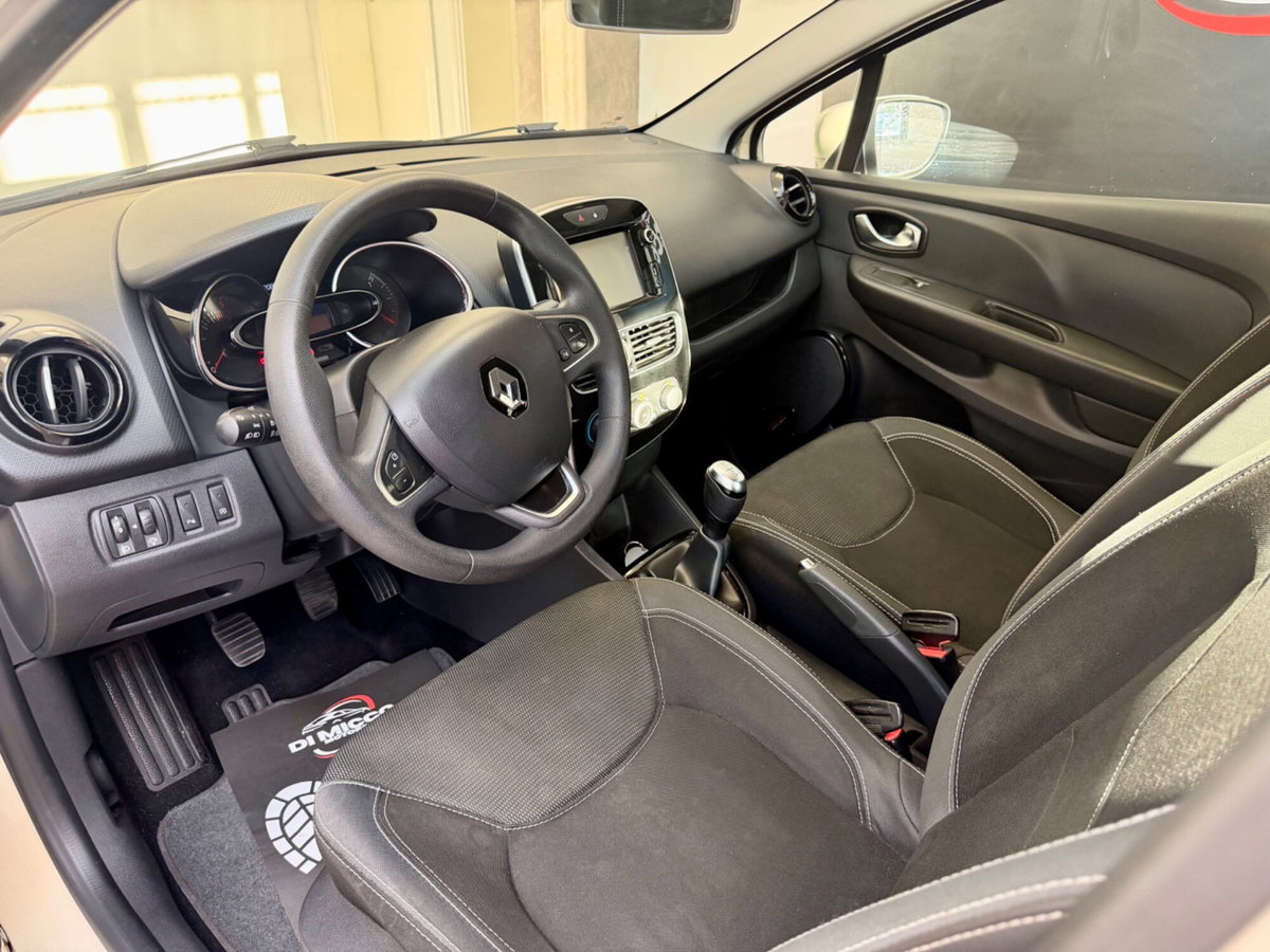 Renault Clio dCi 8V 75CV Start&Stop 5 porte Energy Zen (9)