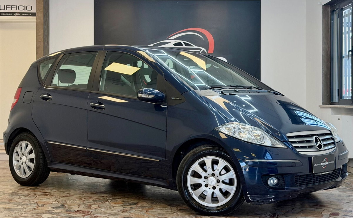 Mercedes-Benz Classe A 180 CDI Elegance (3)