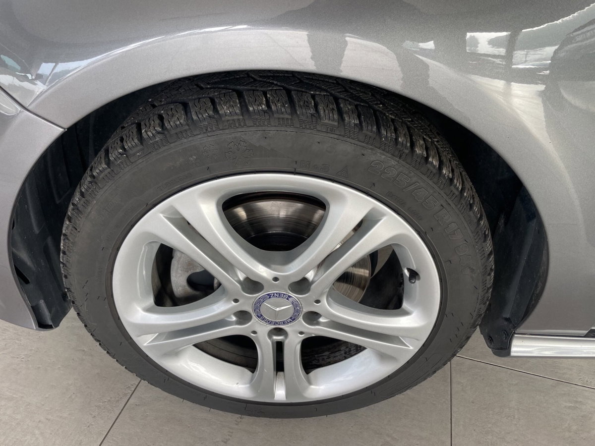 Mercedes-Benz Classe A 180 CDI Automatic Sport (7)