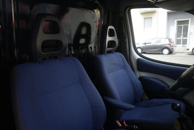 Fiat Doblò 1.9 JTD cat ELX (2)