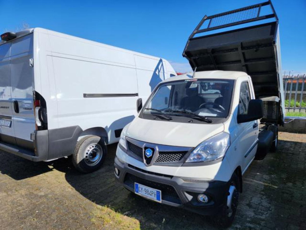 Piaggio Porter NP6 LPG short range 3000 pianale ribaltabile Pro r.gem.