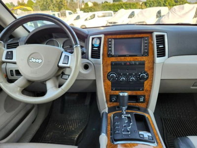 Jeep Grand Cherokee 3.0 CRD DPF Overland (7)