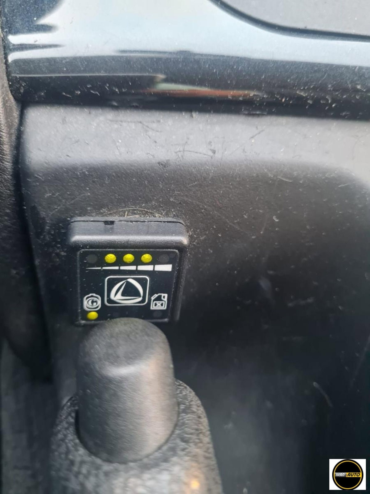 BMW Serie 3 323i cat 4 porte (17)