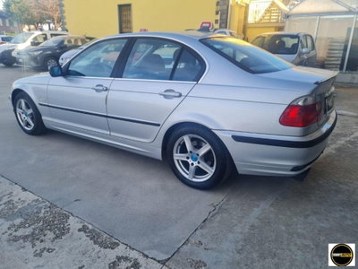 BMW Serie 3 323i cat 4 porte (5)