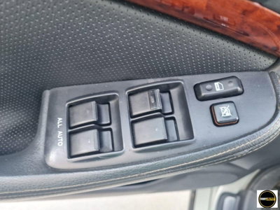 Toyota Avensis Verso 2.0 16V (14)