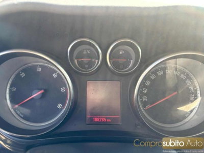 Opel Zafira Tourer 2.0 CDTi 130CV Cosmo (11)