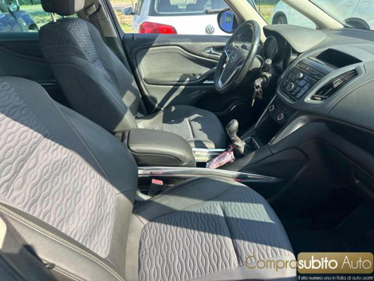 Opel Zafira Tourer 2.0 CDTi 130CV Cosmo (7)