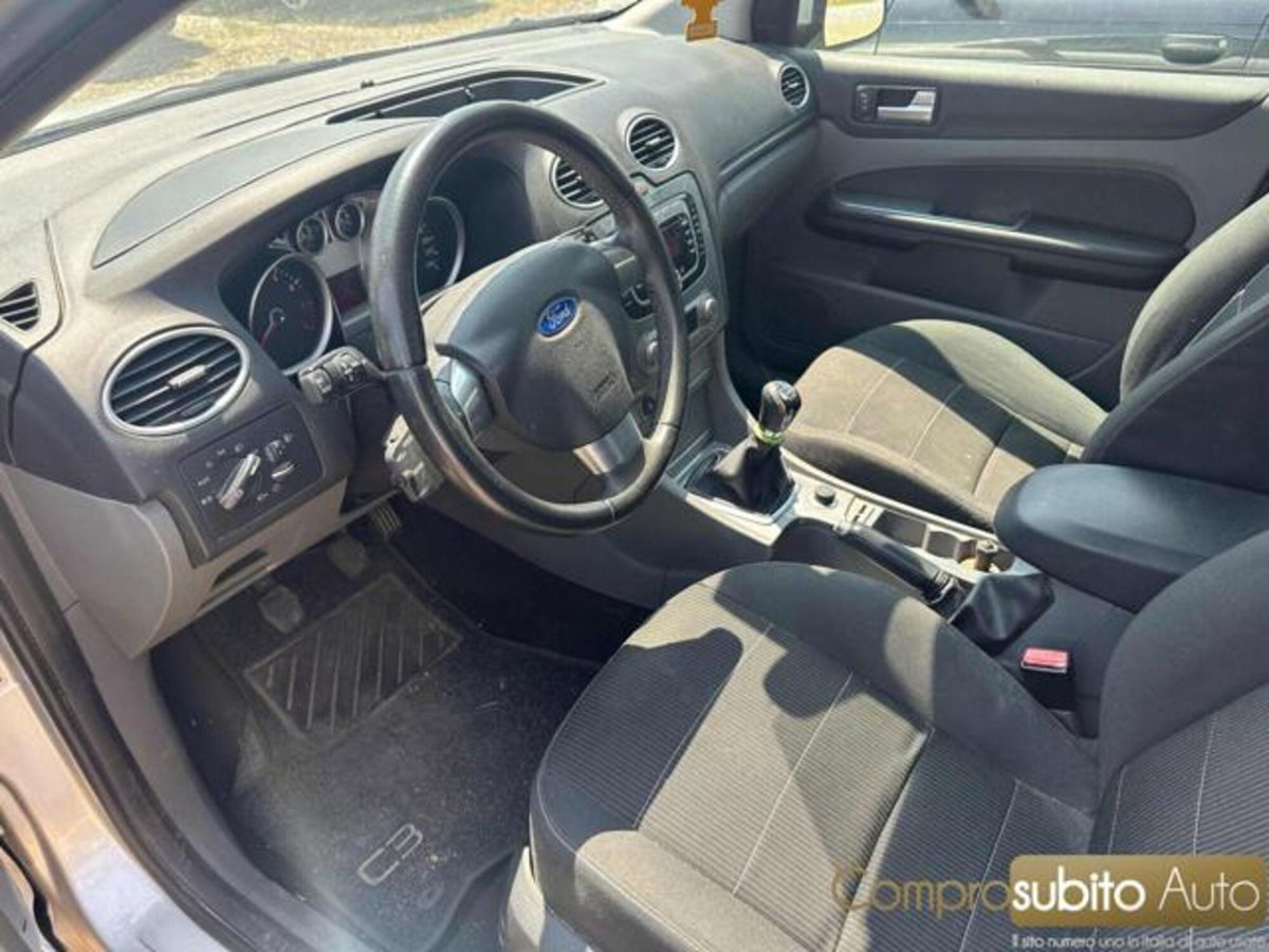 Ford Focus Station Wagon 1.6 TDCi (110CV) SW Tit. DPF (8)