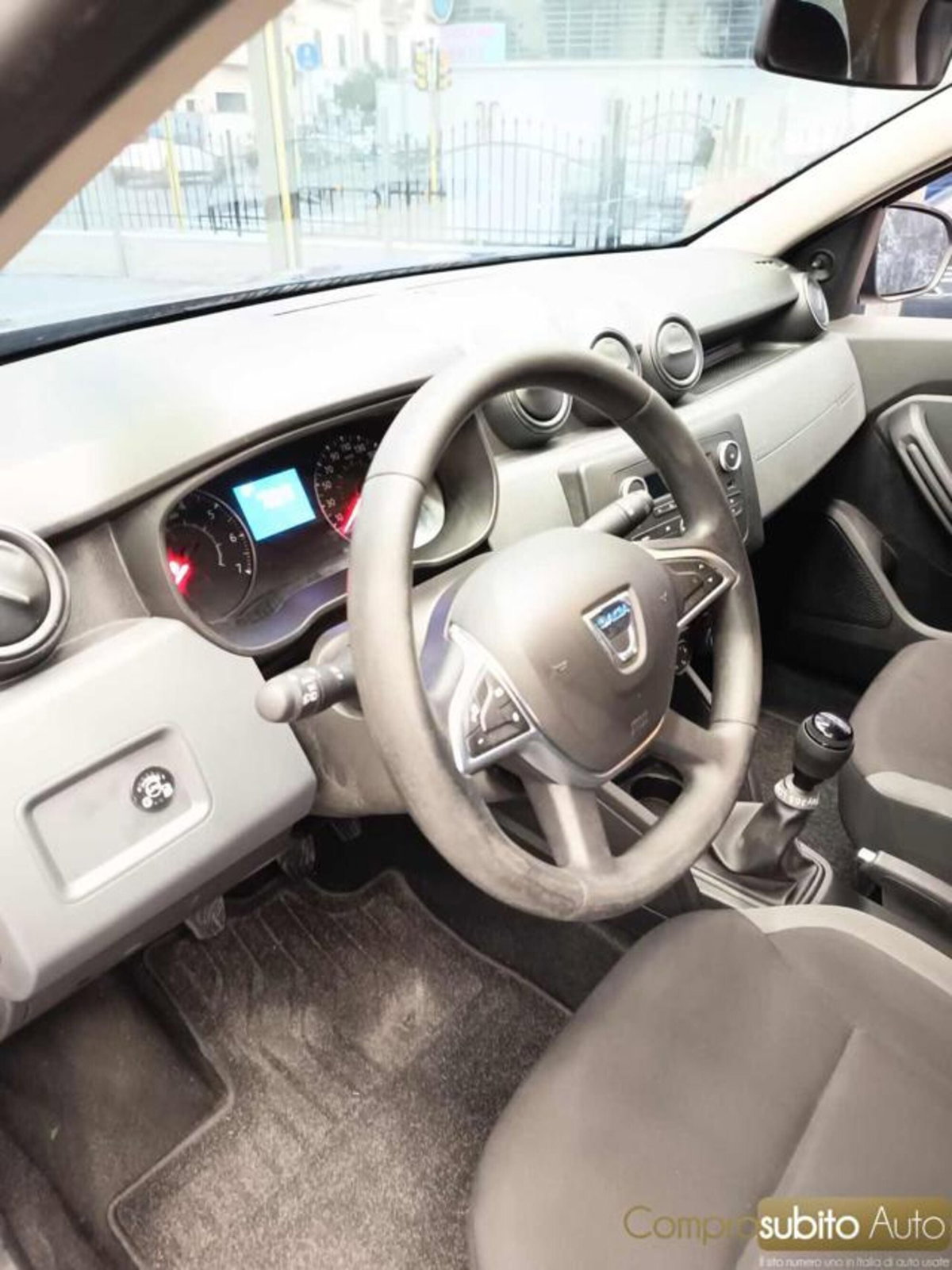 Dacia Duster 1.0 TCe GPL 4x2 Prestige Up (9)