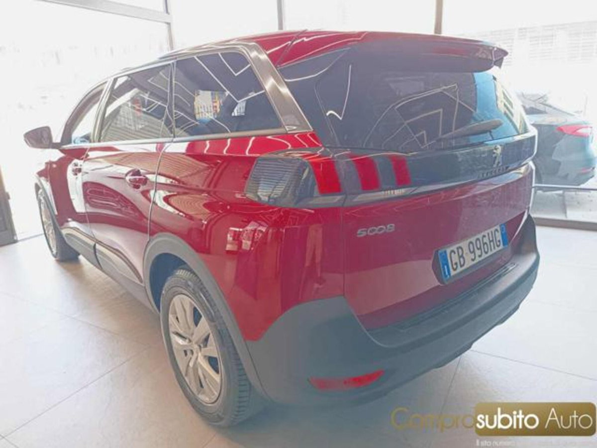 Peugeot 5008 BlueHDi 130 S&S EAT8 Allure (8)