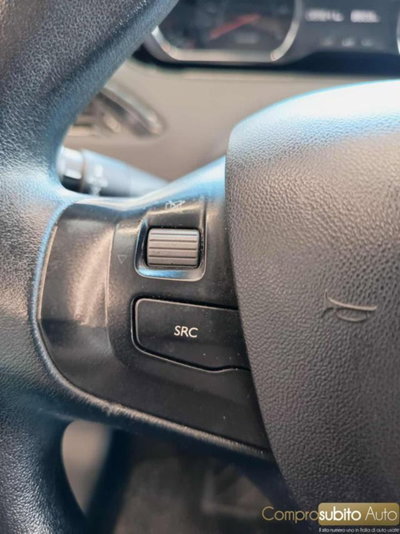 Peugeot 208 HDi 68 CV 5 porte Access (15)