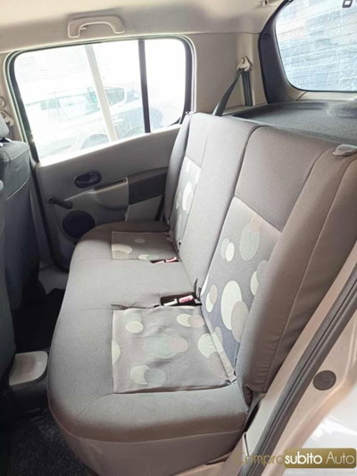 Renault Modus 1.2 16V Confort Dynamique (11)
