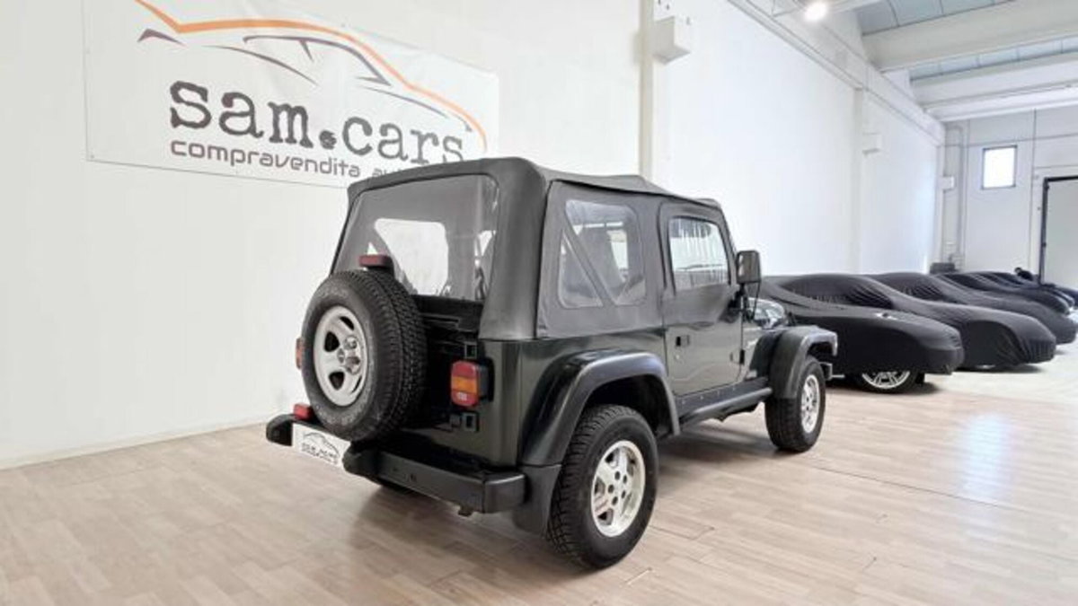 Jeep Wrangler 2.5 cat Soft top (EU) (5)
