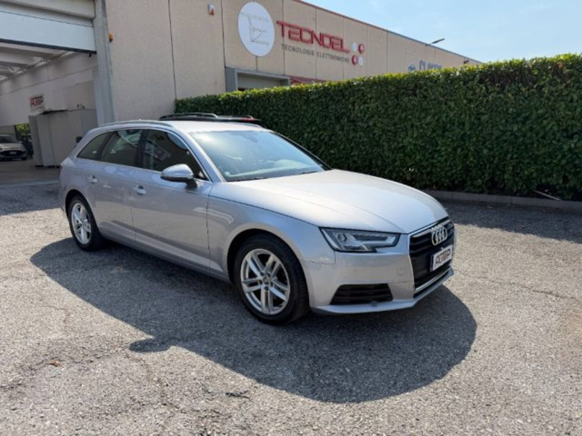 Audi A4 Avant 35 TDI S tronic Business (3)