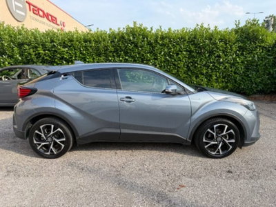 Toyota Toyota C-HR 2.0 Hybrid E-CVT Lounge (4)