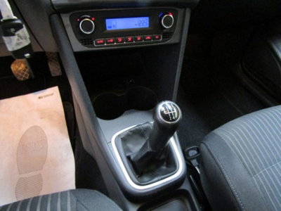 Volkswagen Polo 1.4 3 porte Highline (19)