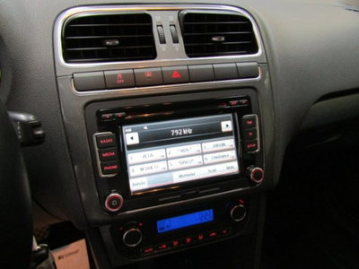 Volkswagen Polo 1.4 3 porte Highline (20)