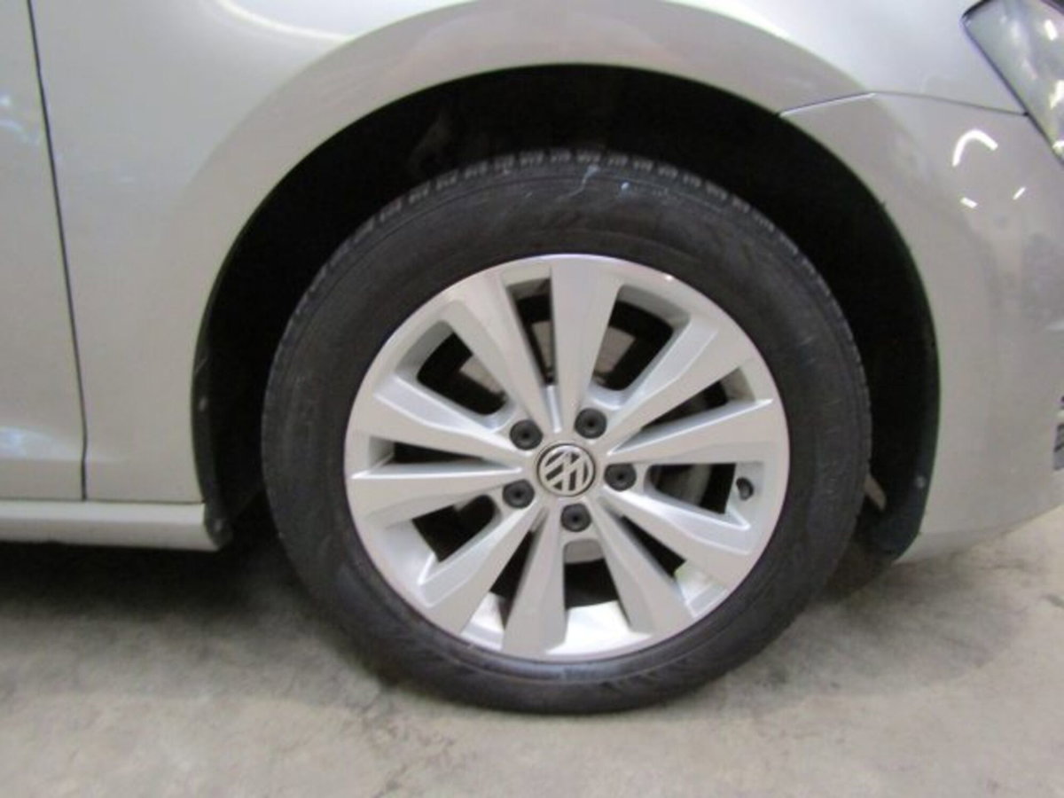 Volkswagen Golf 1.2 TSI 5p. Comfortline (4)